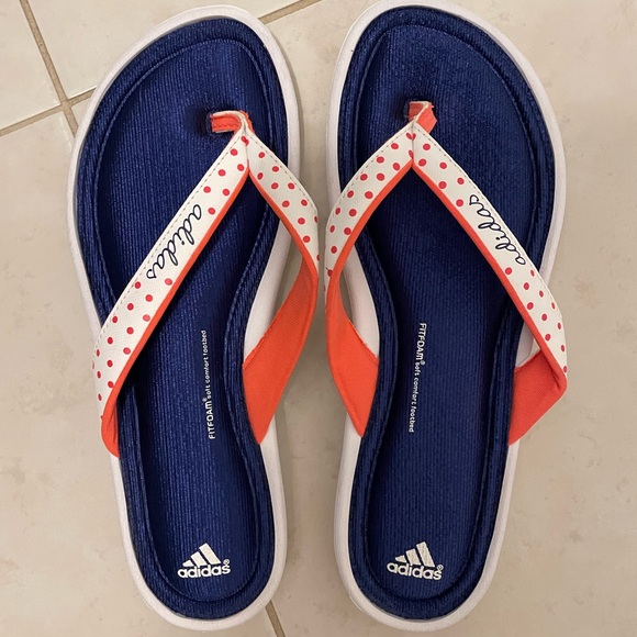 🩴Like New adidas fitfoam soft comfort sandal - Picture 1 of 2
